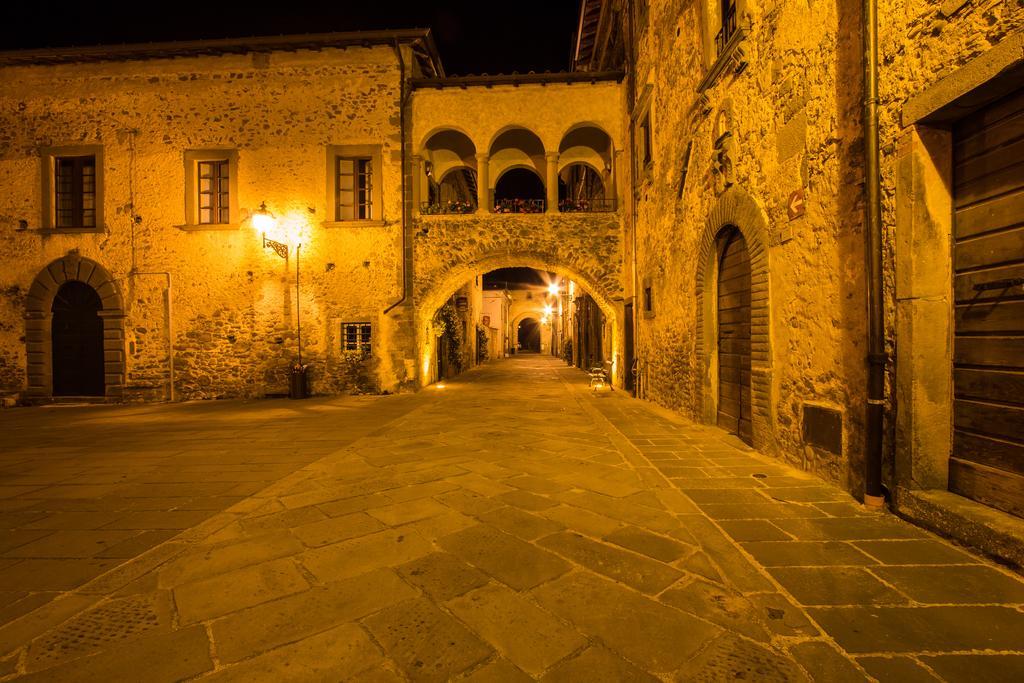 Antica Pieve Hotel Filattiera Buitenkant foto