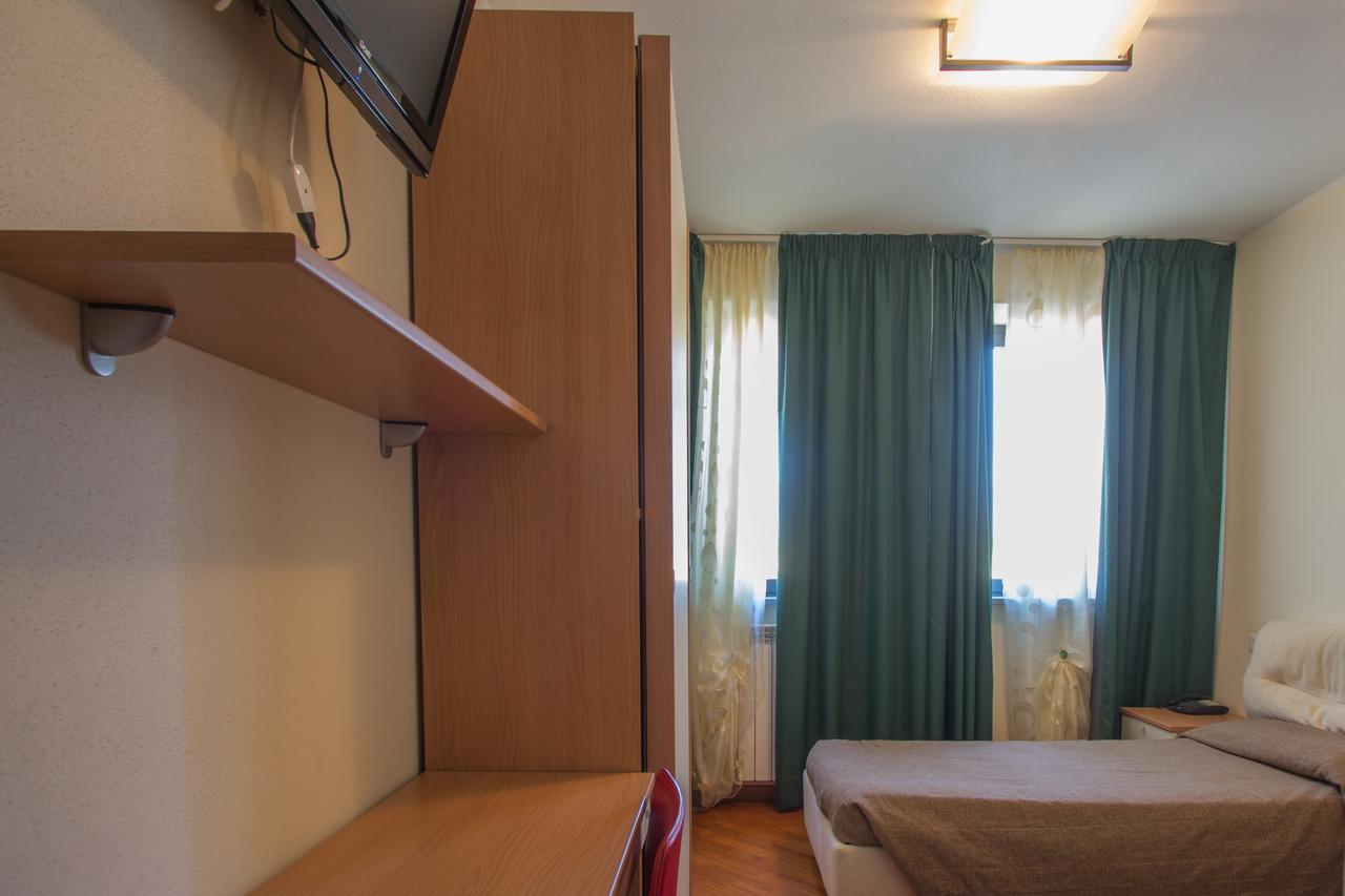 Antica Pieve Hotel Filattiera Buitenkant foto